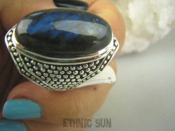 bpe6367 EGZOTYCZNA DAMA !!! Orientalny Masywny 17 g ! Duży Pierścień Labradoryt Spektrolit - kamień Zorzy Polarnej r.21/ r.22 Srebro 925 #