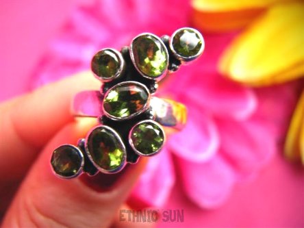 apel452 FINEZYJNY Pierścień z Oliwinami OLIWIN Perydot r.14 SREBRO 925