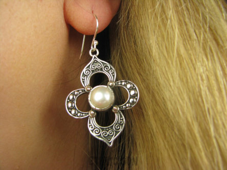 bkee947 Kunsztowne Egzotyczne DUŻE PIĘKNE Kolczyki naturalne białe Perły Hodowlane Srebro 925