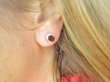 bkee984 Klasyczne Kolczyki na Sztyft Bordowe Granaty - kamienie namiętności Lśniące Srebro 925 - 2