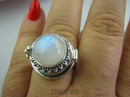 bpe4871 Biżuteria Orientalna Piękny Sekretnik UNIKAT !!! Otwierany Pierścień na zdjęcia Kamień Księżycowy r.21 Srebro 925 #