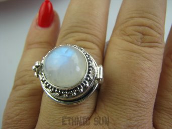 bpe4871 Biżuteria Orientalna Piękny Sekretnik UNIKAT !!! Otwierany Pierścień na zdjęcia Kamień Księżycowy r.21 Srebro 925 #