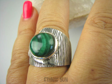 bpe6439 Śliczny Pierścień masywny zielony Malachit - pobudza kreatywność r.20 szeroka obrączka Srebro 925 #