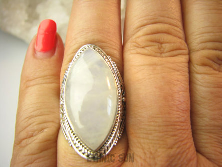 bpe9144 Kunsztowny duży Pierścień Pierścionek mleczno-biały KAMIEŃ KSIĘŻYCOWY r.16 Srebro 925 #