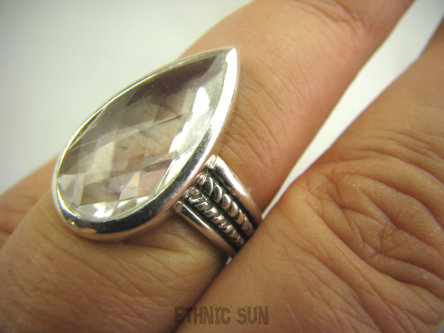 bpee2715 KROPLA Delikatny Piękny Pierścień naturalny Kryształ NATURALNY ODPROMIENNIK r.13/ r.14 Mały Rozmiar Srebro 925 #