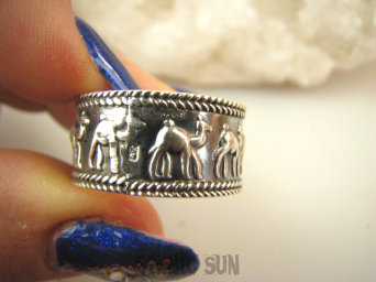 bpe8975 wspaniała szeroka KARAWANA WIELBŁĄDÓW !!! Mocny Pierścień Oksydowana Obrączka z Wielbłądami Cały ze Srebra r.26/ r.27 SREBRO 925 #