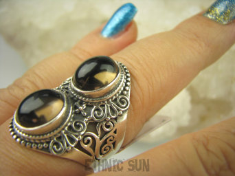 bpe6493 Piękny Egzotyczny Pierścień KWARC DYMNY KAMIEŃ ANTYSTRESOWY I USPOKAJAJĄCY r.17/ r.18 Srebro 925 #