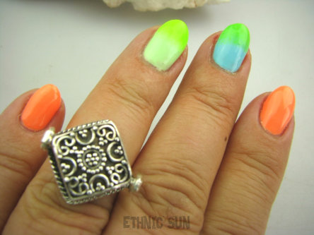 bpe5608  Marokański SEKRETNIK Otwierany Pierścień na Zdjęcia lub Marzenia Cały ze srebra r.17 Srebro 925  MAROKO #