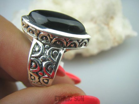 bpe5514 CUDOWNA MARKIZA Pierścień czarny ONYKS - kamień zadaniowy , wspomaga serce , egzemy pamięć r.22 pięknie zdobiona obrączka Srebro 925 #