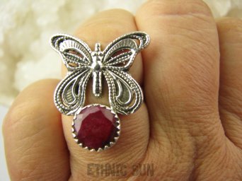 bpee4223 CUDO Filigran ! Ażurowy MOTYL - Symbol Miłości Szczęścia i Radości Pierścień, Pierścionek Rubin Indyjski r.17 Srebro 925 #