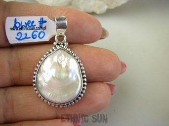 bwee2260 RARYTAS naturalna opalizująca wielobarwna nieregularna PERŁA BIWA Elegancki Wisior z DUŻA perłą Srebro 925 #