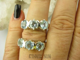 bpee3973 Piękny Lśniący Pierścień Pierścionek Obrączka Błekitne Blue Topazy - kamienie młodości r.19 SREBRO 925 #