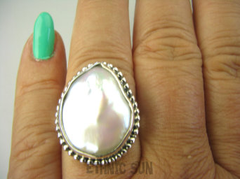 bpee4046 RARYTAS naturalna wielobarwna PERŁA BIWA Elegancki Pierścionek Pierścień z DUŻA perłą r.18 Srebro 925 #