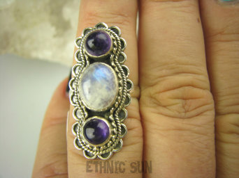 bpe6708 Śliczny delikatny Pierścień fioletowy Ametyst - kamień mądrości, biało niebieski Kamień Księżycowy r.13 Srebro 925 #