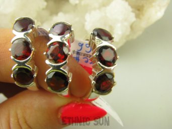 bpee3966 Wyjątkowo piękny elegancki Pierścionek Pierścień obrączka Bordowo-czerwone Granaty - kamienie namiętności r.21/ r.22 Granat SREBRO 925 #