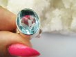 bpee4701 BŁĘKITNE CUDEŃKO  !!! Lśniący Klejnot Klasyczny Pierścień Pierścionek Laboratoryjny BLUE TOPAZ - kamień młodości r.12 Srebro 925 # - 8