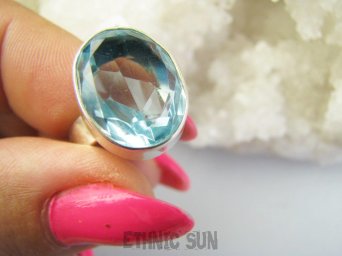 bpee4701 BŁĘKITNE CUDEŃKO  !!! Lśniący Klejnot Klasyczny Pierścień Pierścionek Laboratoryjny BLUE TOPAZ - kamień młodości r.12 Srebro 925 #
