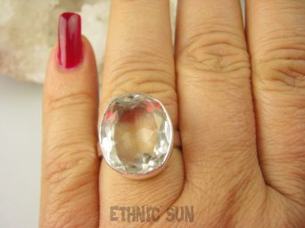 bpee3911 WSPANIAŁY KLASYCZNY OKAZ Odpromiennik zdobi leczy chroni Lśniący Pierścień Pierścionek Kryształ Górski r.18 Srebro 925 #