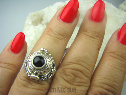 bpe6111 Pięknie Zdobiony Delikatny Sekretnik UNIKAT !!! Otwierany Pierścień na zdjęcia lub marzenia Czarny Onyks r.14/r.15 Srebro 925