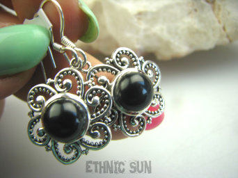 bke690 BAJECZNIE PIĘKNE !  Orientalne Ażurowe Lekkie Kolczyki z czarnymi Onyksami ONYKS Srebro 925