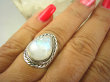 bpe8213 FENOMENALNY Pierścień bardzo się mieniący Wielobarwny Kamień Księżycowy r.17 Srebro 925 # - 6