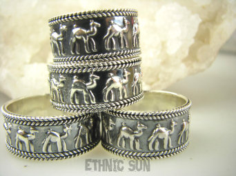 bpe8974 Wspaniała szeroka KARAWANA WIELBŁĄDÓW !!! Mocny Pierścień Oksydowana Obrączka z Wielbłąd Cały ze Srebra r.22 SREBRO 925 #