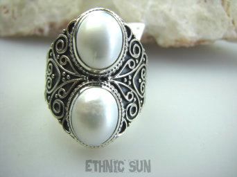 bpee2729 LŚNIĄCY ŚNIEŻNOBIAŁY Piękny Pierścień PERŁY PERŁA hodowlana  r.21 Srebro 925 #