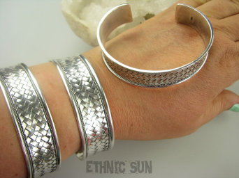 bb3739 BAJECZNA LŚNIĄCA plecionka Orientalna PIĘKNOŚĆ Masywna 32 gramy UNIWERSALNA Otwarta Bransoleta Bangla Cała ze SREBRA Srebro 925 #