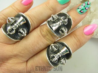 bpe8866 Pierścień do OCHRONY modlitwy oraz zdobienia  MASYWNY 19 G !Obracający się młynek modlitewny Pierścień Pierścionek ze srebra Amulet DORJE MODLITEWNIK r.16/r.17 Srebro 925 #