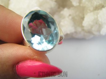 bpee4704 BŁĘKITNE CUDEŃKO  !!! Lśniący Klejnot Klasyczny Pierścień Pierścionek Laboratoryjny BLUE TOPAZ - kamień młodości r.17 Srebro 925 #