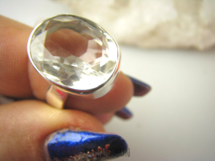 bpee3908 WSPANIAŁY KLASYCZNY OKAZ Odpromiennik zdobi leczy chroni Lśniący Pierścień Pierścionek Kryształ Górski r.17/ r.18 Srebro 925 #