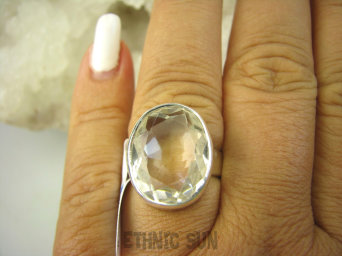 bpee3878 WSPANIAŁY KLASYCZNY OKAZ Odpromiennik zdobi leczy chroni Lśniący Pierścień Kryształ Górski r.17 Srebro 925 #