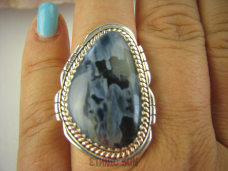 bpe6334 CUDNY mieniący się Długi Pierścień Iskrzący KAMIEŃ BURZY Czarny Niebieski Pietersyt z Namibii - RZADKOŚĆ r.17 Srebro 925 #