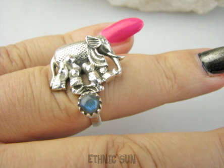 bpe9355 Przepiękny Unikatowy Delikatny Pierścień Pierścionek SŁOŃ na szczęście Labradoryt Spektrolit r.13 Srebro 925