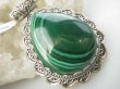 bwe3900 Bosko piękny Okaz kolekcjonerski ZIELONY DUŻY 32 g !! 6.2 cm/ 4.2 cm CUDOWNY Nieziemsko piękny Wisior MALACHIT Srebro 925 # - 9