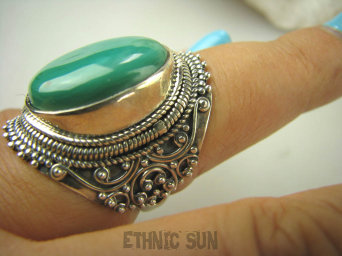 bpe6394 CUDO MALACHIT W ORIENTALNEJ OPRAWIE -  Pierścień zielony MALACHIT - pobudza kreatywność r.17 Srebro 925 #