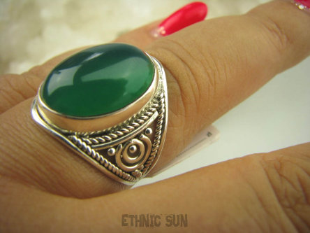 bpe6882 BIŻUTERIA EGZOTYCZNA !!! Przepiękny Delikatny Pierścień Zielony ONYKS - regeneruje SERCE, EGZEMY, PAMIĘĆ r.14 Srebro 925