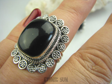 bpe4387 PIEKNY OKAZ !!!  Duży i śliczny Pierścień z onyksem ONYKS regeneruje SERCE, EGZEMY, PAMIĘĆ r.15 Srebro 925 #