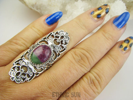 bpe9673 Biżuteria Orientalna POEZJA Ażurowy DŁUGI Pierścień Pierścionek naturalny Zoisyt z Rubinem r.18 Srebro 925 #