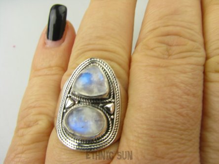 bpe8763 Biżuteria Egzotyczna !!! Sliczny Pierścień Przeświecający Kamień Księżycowy r.17 Srebro 925 #