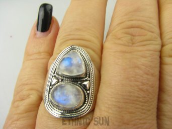 bpe8763 Biżuteria Egzotyczna !!! Sliczny Pierścień Przeświecający Kamień Księżycowy r.17 Srebro 925 #