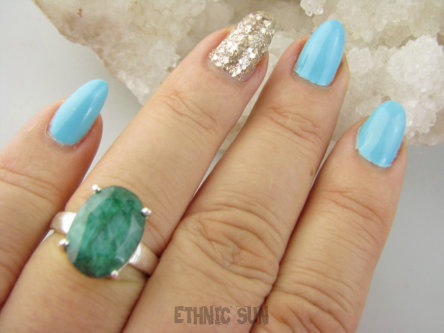 bpee4382 PIĘKNY LUX Pierścień Pierścionek OKAZ Szmaragd Indyjski Szmaragdy r.16 Srebro 925