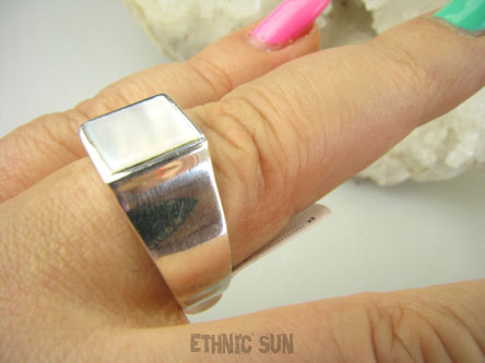 bpee4015 UNISEX Damski lub Męski SYGNET Pierścień Pierścionek Macica Perłowa r.24/r.25 Srebro 925 #