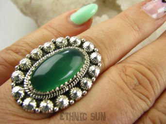 bpe9510 PIĘKNY OKAZ !!! Wyjatkowy Pierścień Pierścionek Zielony ONYKS regeneruje SERCE, EGZEMY, PAMIĘĆ r.15 Srebro 925 #