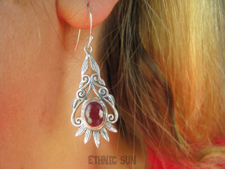 bkee907 Długie 4.8 cm, Lekkie, Ażurowe Drapieżne Kolczyki Różowy Rubin Indyjski, Rubiny Srebro 925