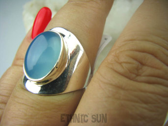 bpe5981 CHALCEDON W LŚNIĄCEJ OPRAWIE !! Klasyczny Pierścień Błękitny Chalcedon - wspomagający leczenie tarczycy r.15 Srebro 925