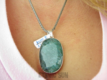 bwee2312 SZMARAGDOWY Duży Okaz 17 gramów !! 4.8 cm Wisior Zawieszka Szmaragd Indyjski Szmaragdy KAMIEŃ MIŁOŚCI lśniące Srebro 925 #