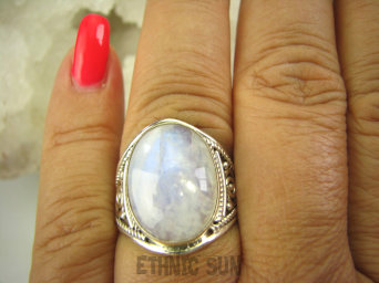 bpe8199 Biżuteria Egzotyczna !!! Delikatny Ażurowy Pierścień Chabrowy Kamień Księżycowy r.18/ r.19 ażurowa obrączka Srebro 925