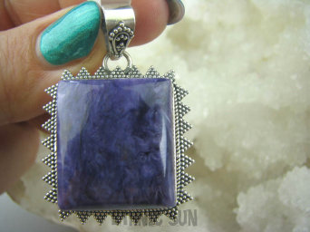 bwe2658 Biżuteria Orientalna Egzotyczny WISIOR w orientalnej oprawie RZADKI Fioletowy CZAROIT z Syberii Srebro 925 #