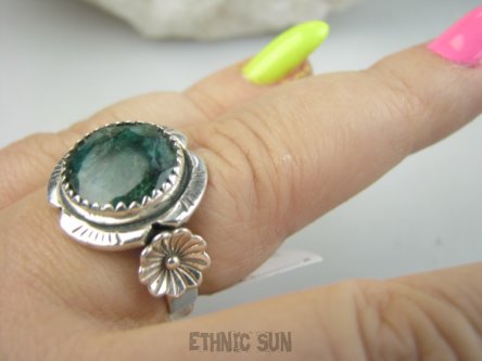 bpee4486 Piękny Pierścień Pierścionek NATURALNY SZMARAGD INDYJSKI Szmaragdy - r.17/ r.18 Srebro 925 #